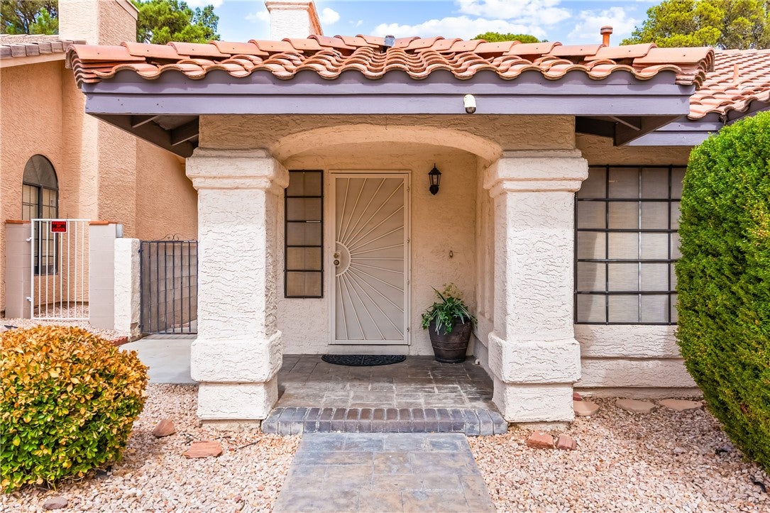 8824 Sail Bay Drive