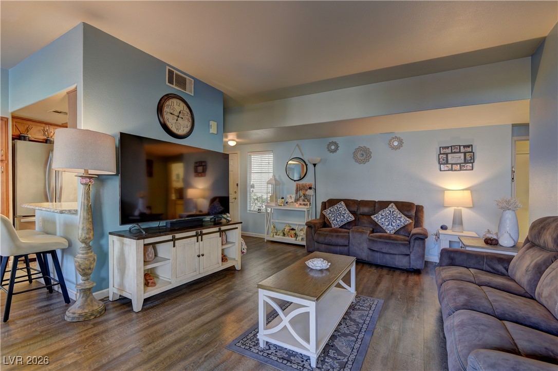 2975 Bluegrass Lane 712