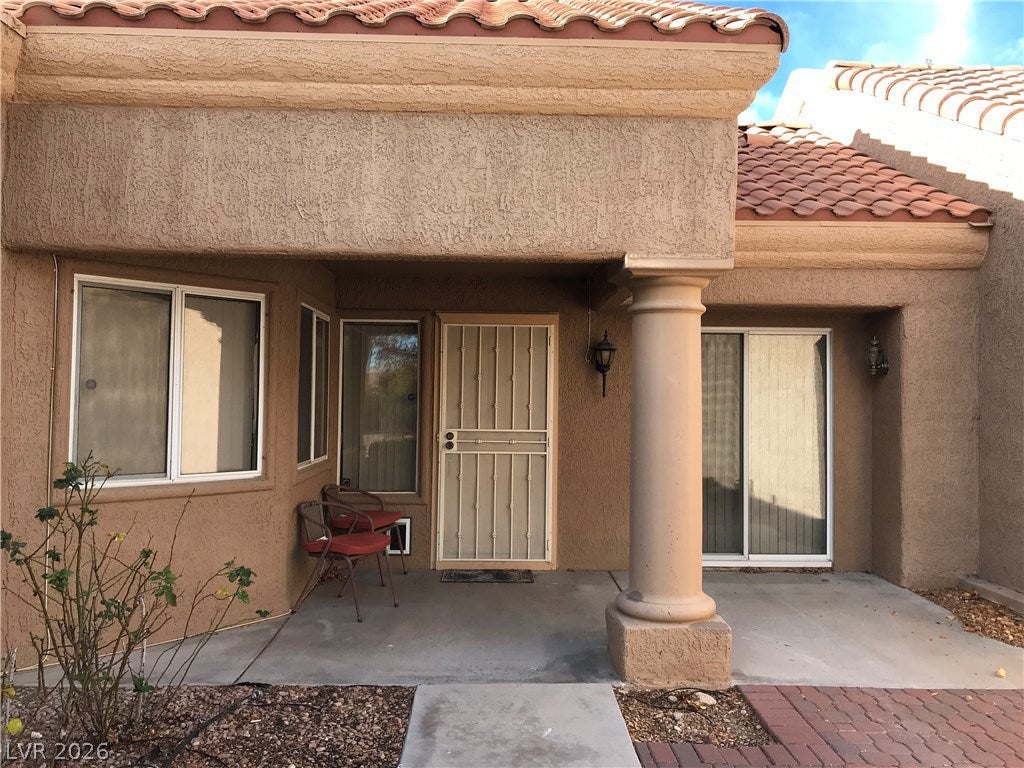 2741 SUNGOLD Drive