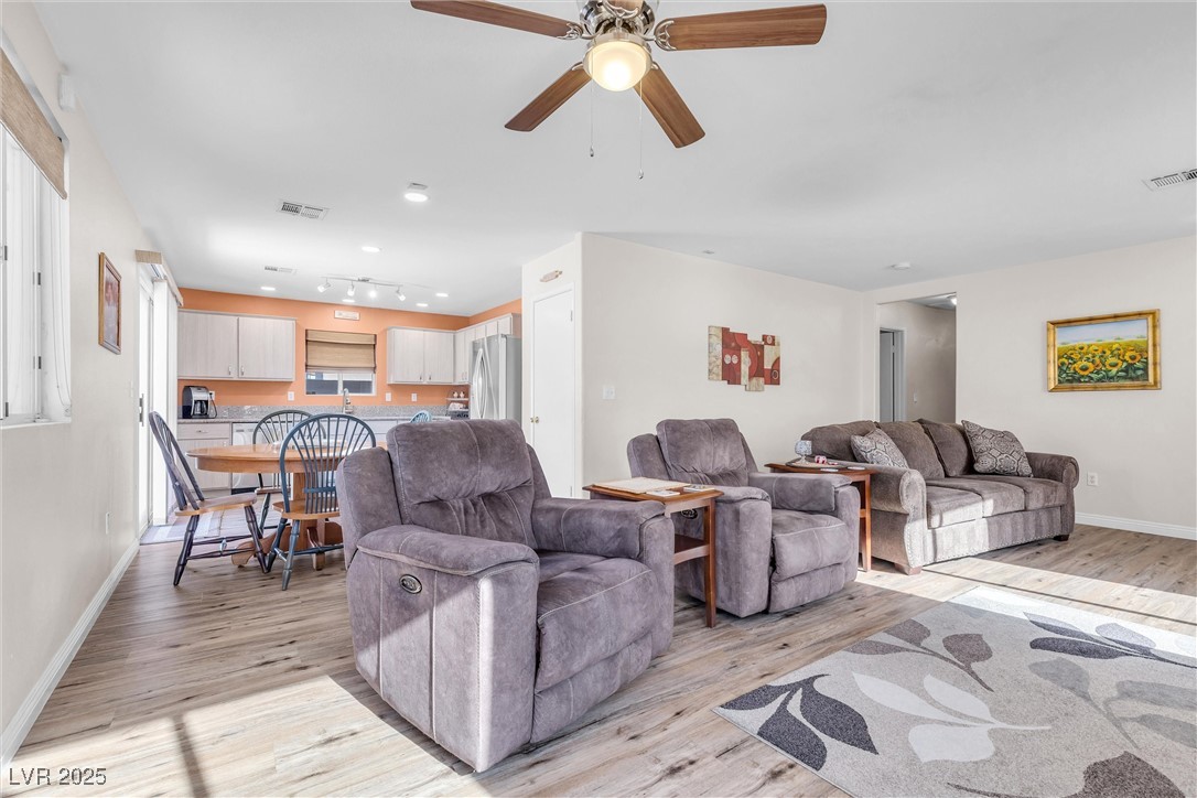 628 Carlos Julio Avenue, North Las Vegas, Nevada image 9