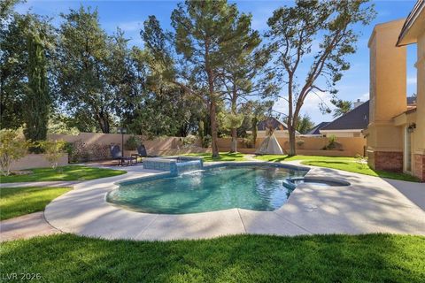 Tiny photo for 2252 Buckingham Court, Henderson, NV 89074 (MLS # 2787877)