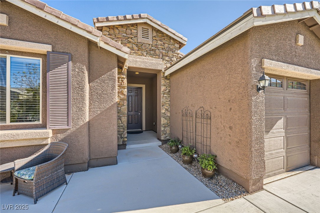 1641 Blue Cliffs Avenue