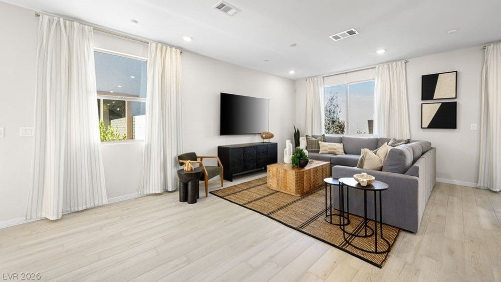 648 Semitone Lane