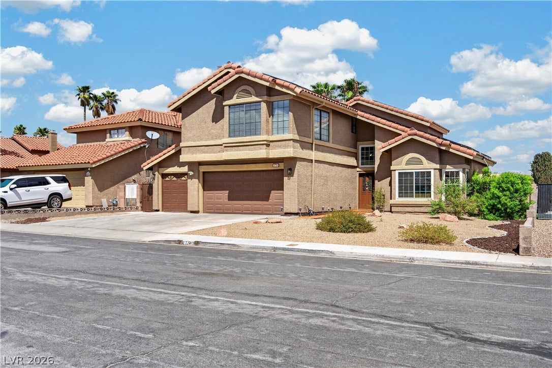 Properties 2 4750 Beaconsfield Street