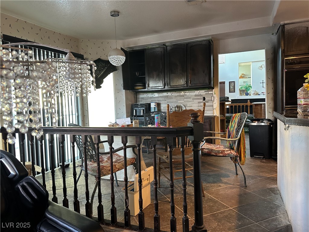 Properties 4 4408 N Pioneer Way
