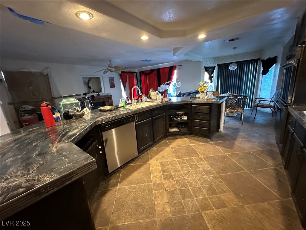 4408 N Pioneer Way