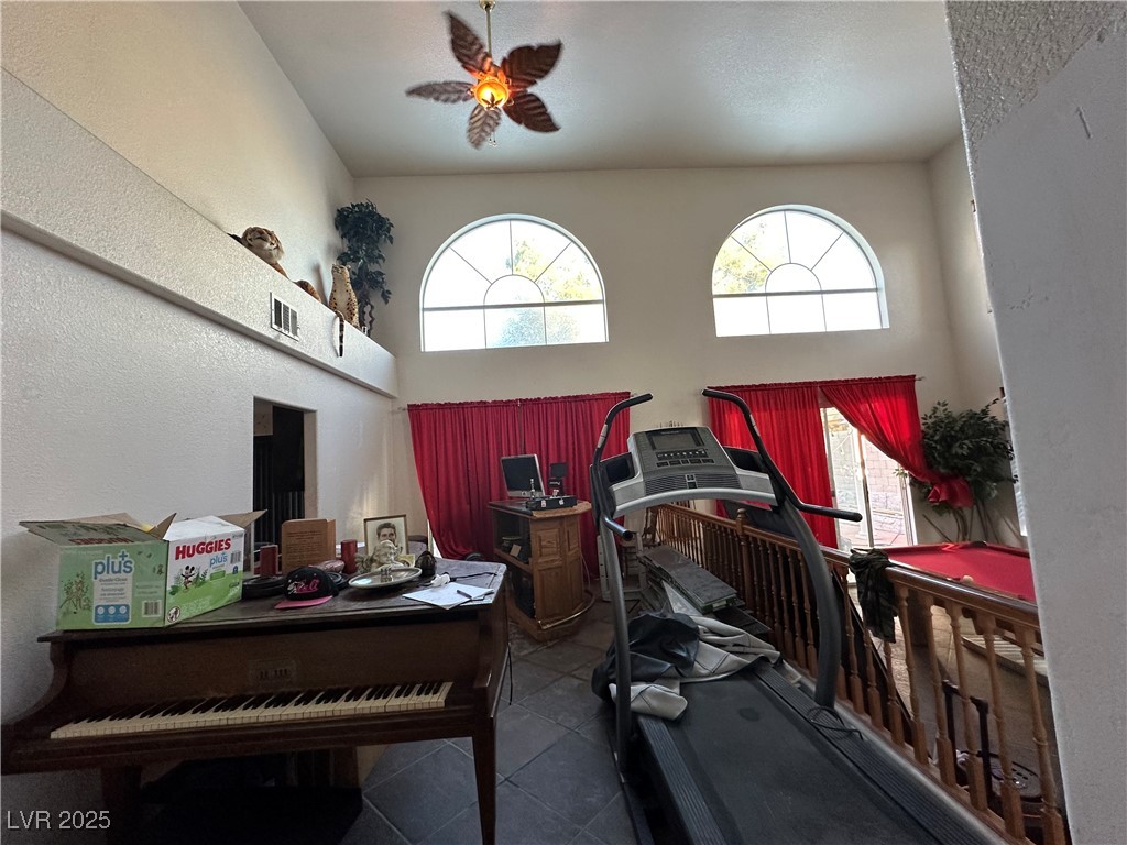 4408 N Pioneer Way