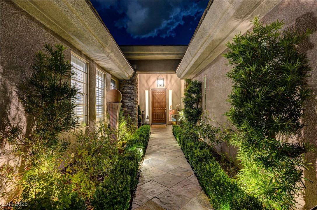 105 Fountainhead Circle