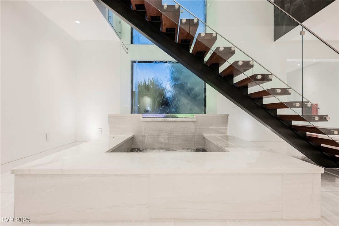 7815 W La Madre Way, Las Vegas, Nevada image 12