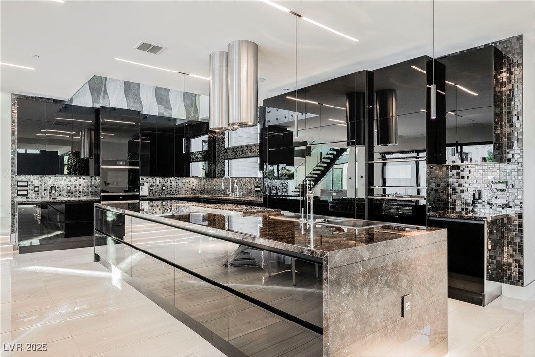 7815 W La Madre Way, Las Vegas, Nevada image 19