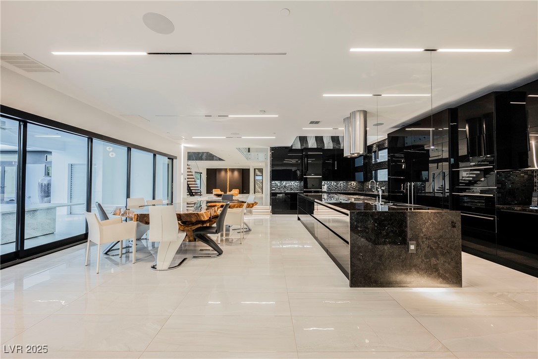 7815 W La Madre Way, Las Vegas, Nevada image 21