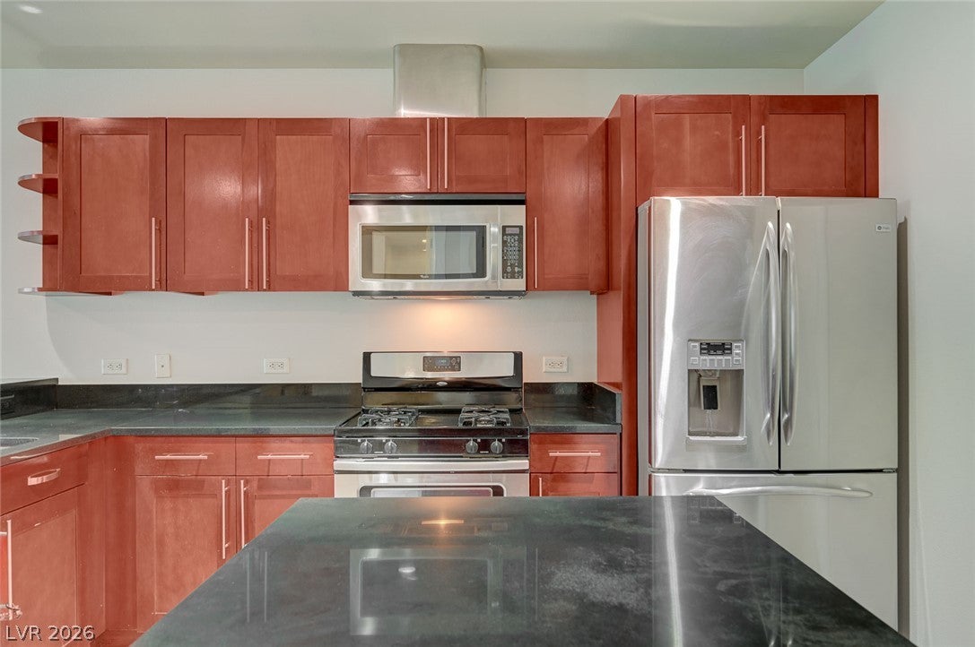 4575 Dean Martin Drive 711