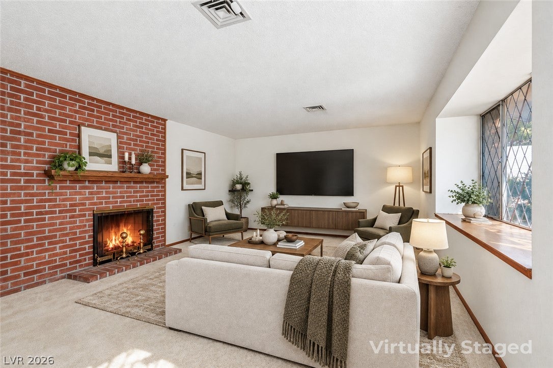 1209 Oak Tree Lane