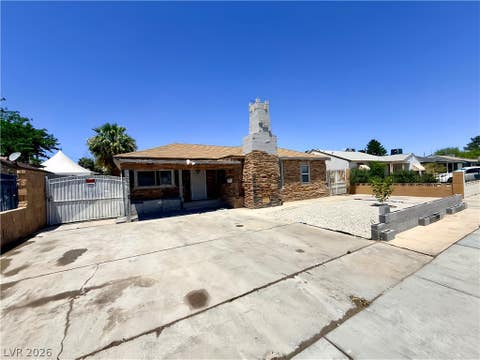Homes For Sale - 228 S 16th Street<br/> Las Vegas, NV 89101