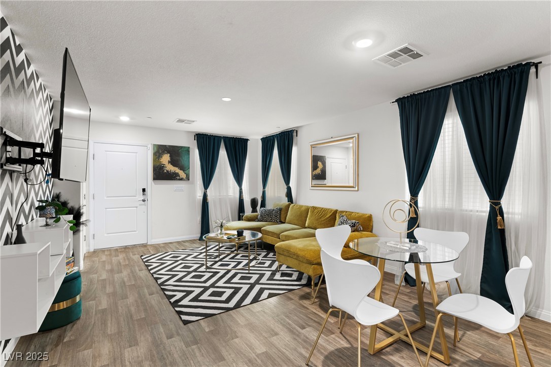 6956 Crimson Shadow Street