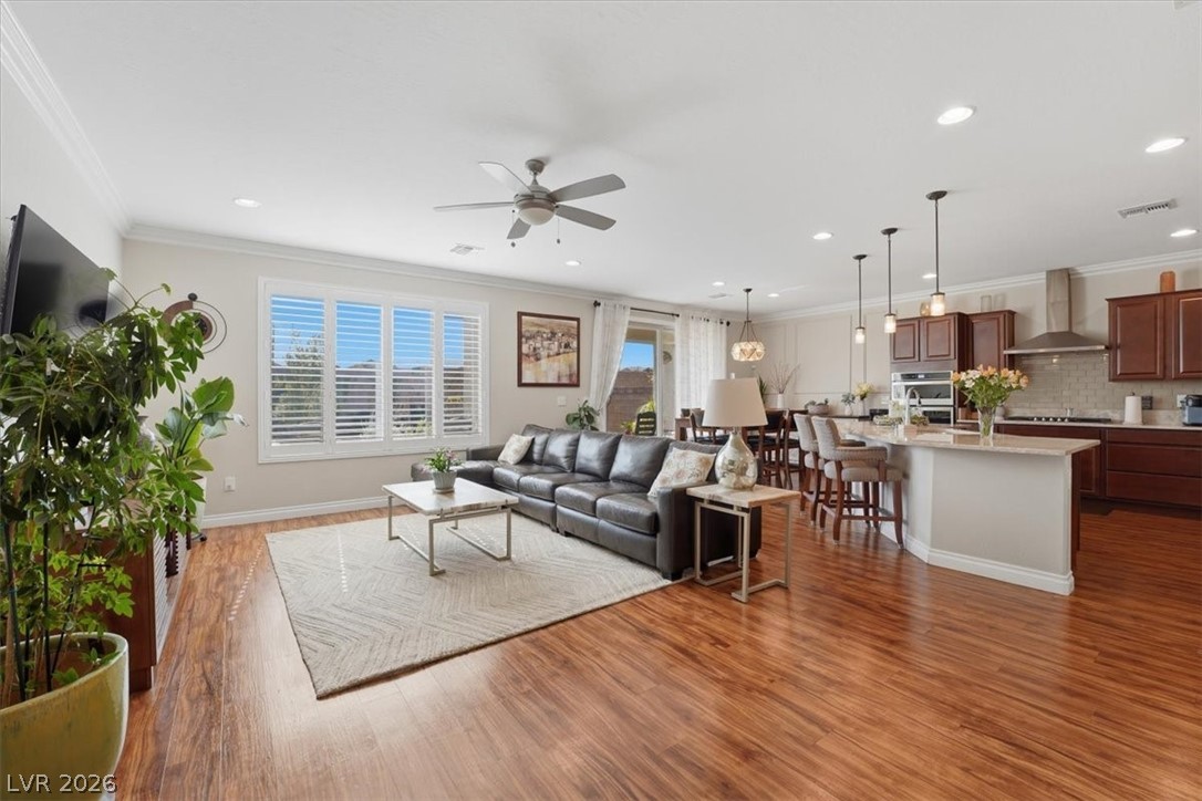 10043 Fletcher Peak Avenue