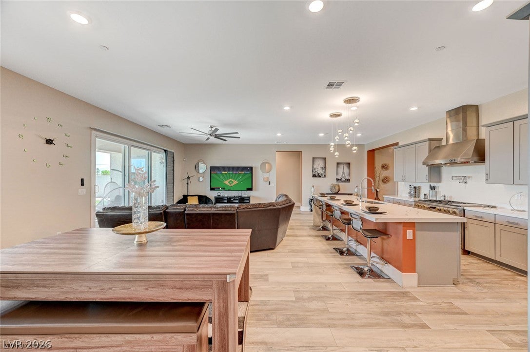 5241 Brayden Court
