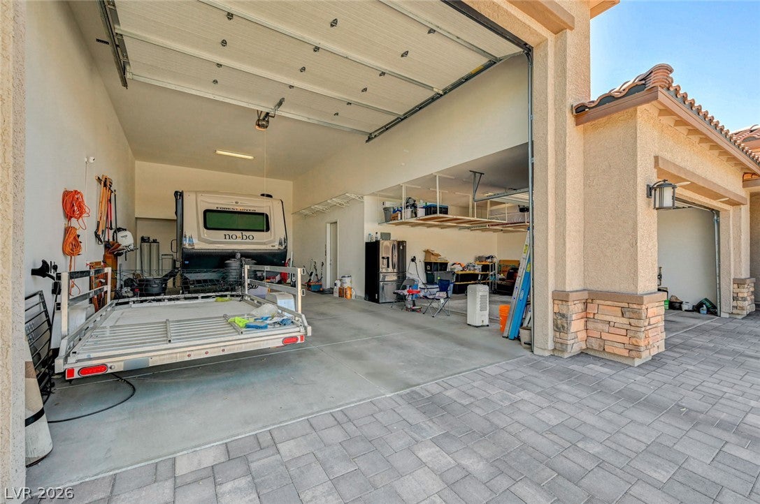 5241 Brayden Court