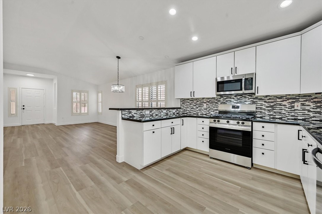 2107 High Mesa Drive