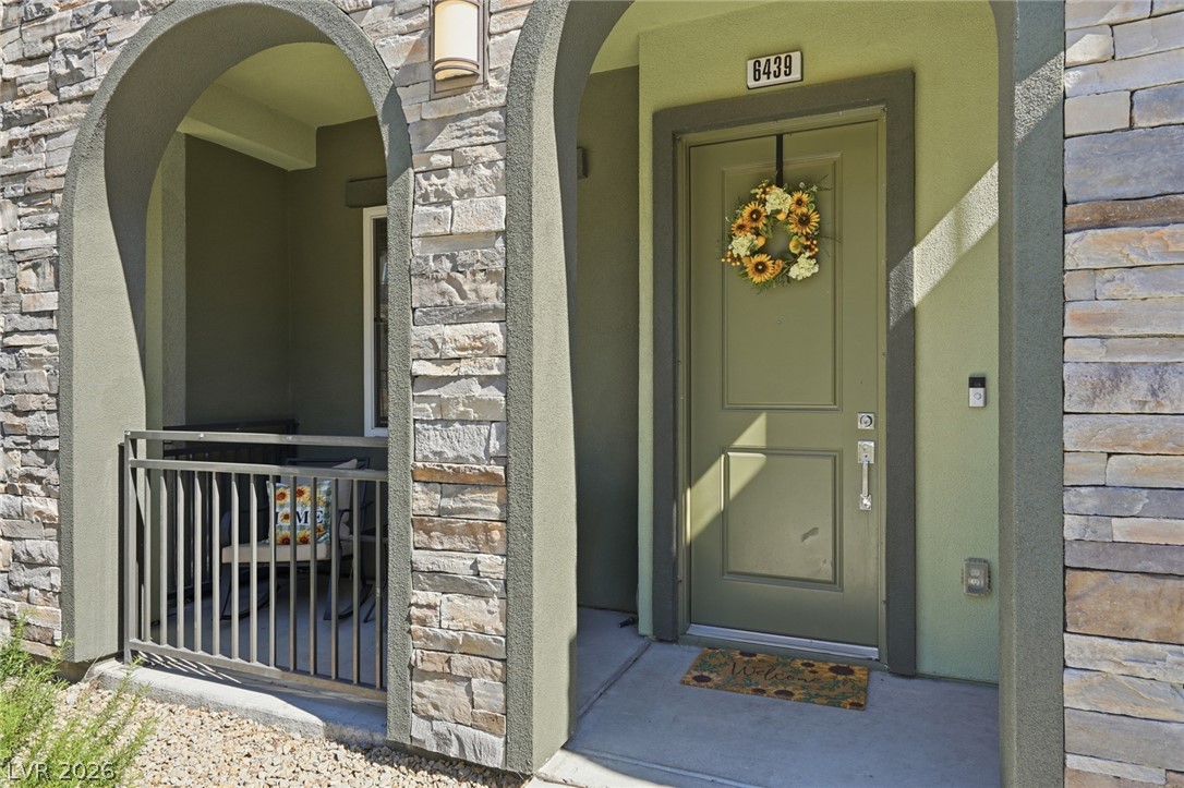 6439 Wide Sky Street