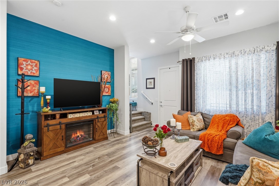 6439 Wide Sky Street