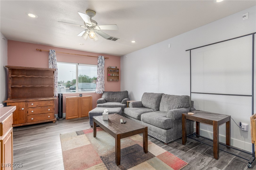 5109 Gains Mill Street, Las Vegas, Nevada image 31