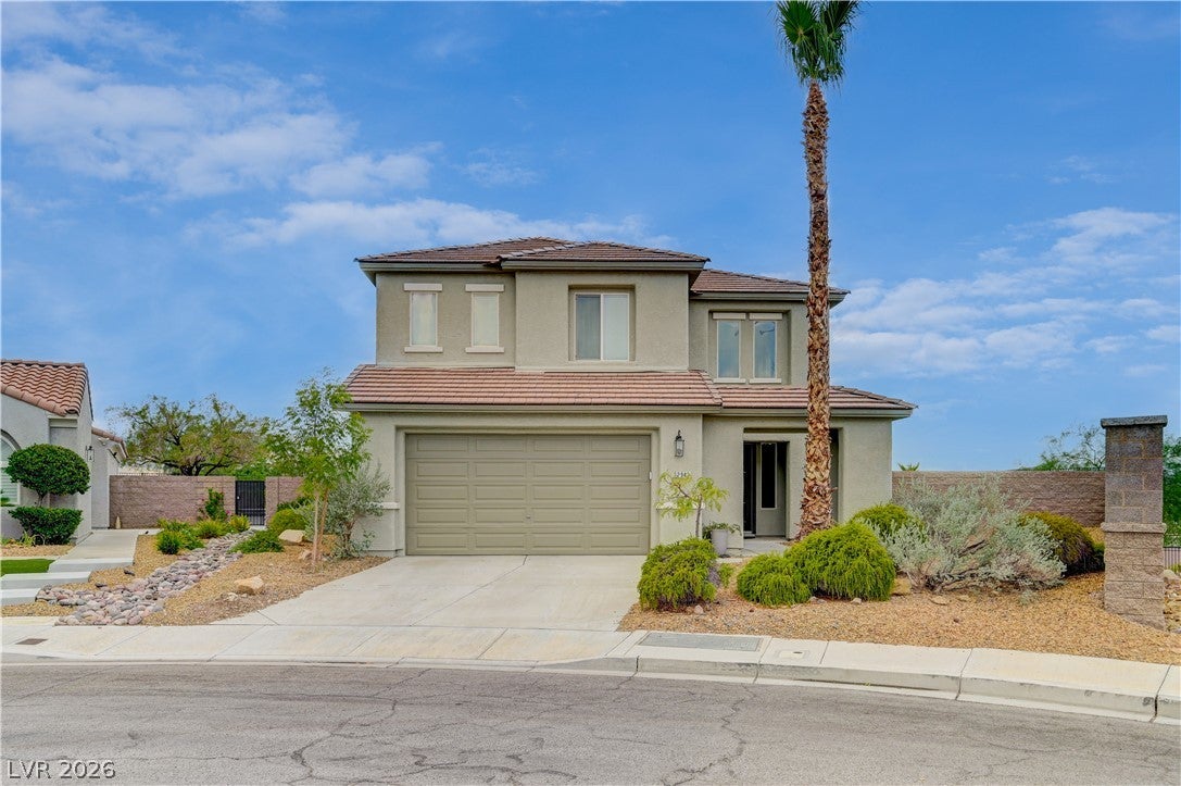 2943 Ainslie Lake Avenue