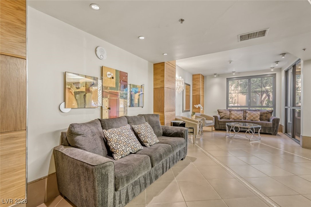 29 Montelago Boulevard 437