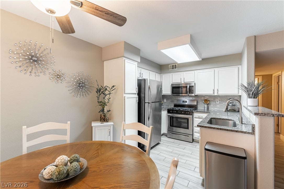 3174 Tarpon Drive 102