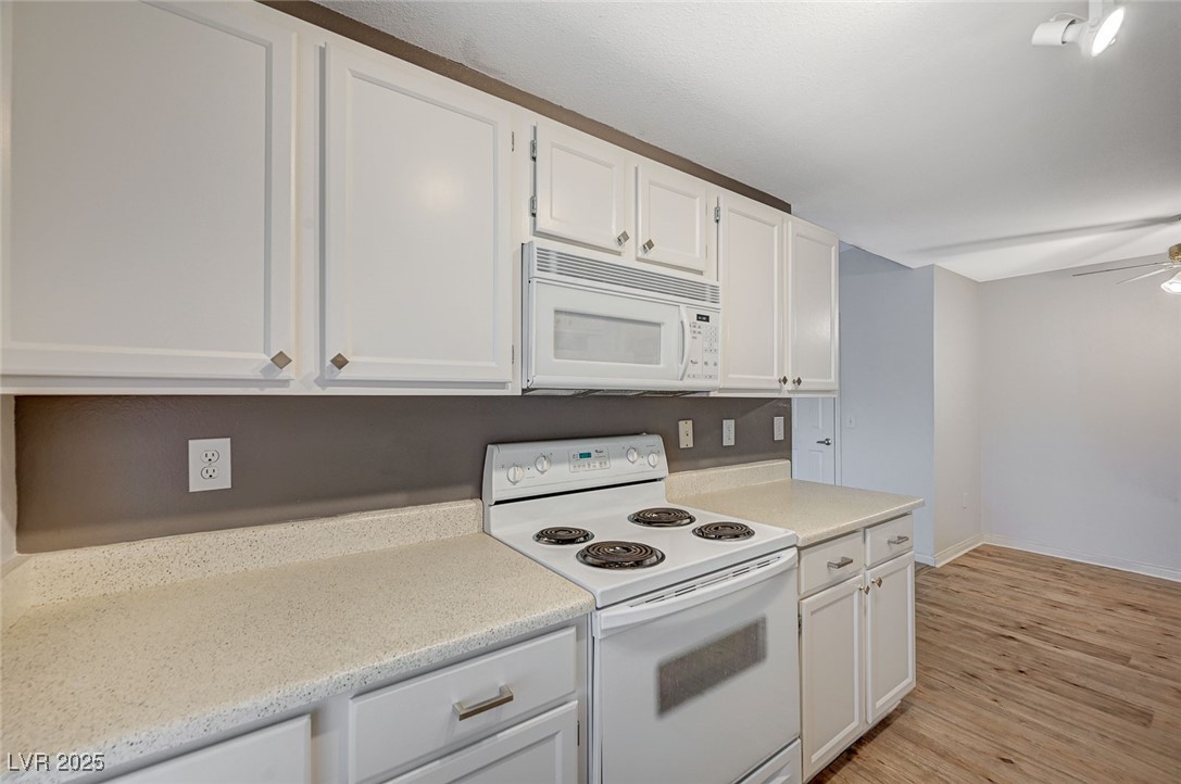 231 W Horizon Ridge Parkway #426, Henderson, Nevada image 18
