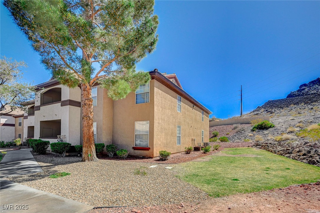231 W Horizon Ridge Parkway #426, Henderson, Nevada image 2