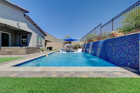 Tiny photo for 33 Reverie Heights Avenue, Henderson, NV 89011 (MLS # 2781528)