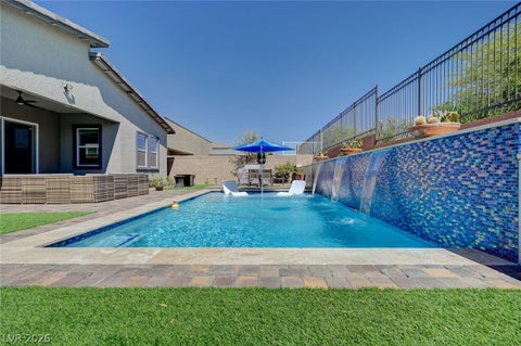 Tiny photo for 33 Reverie Heights Avenue, Henderson, NV 89011 (MLS # 2781528)