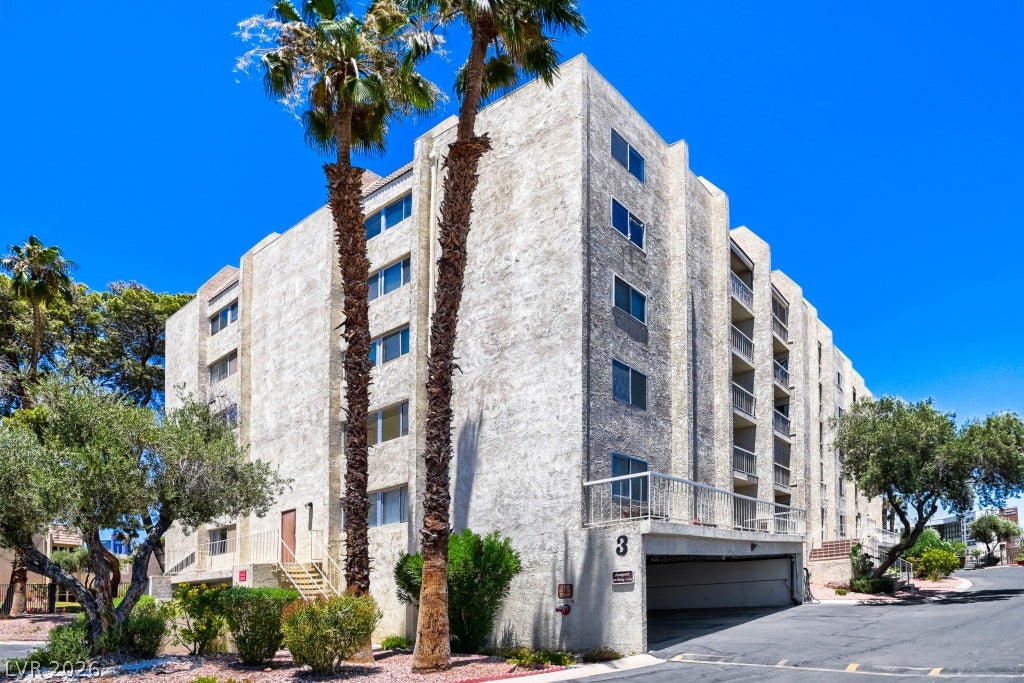 750 S Royal Crest Circle 327