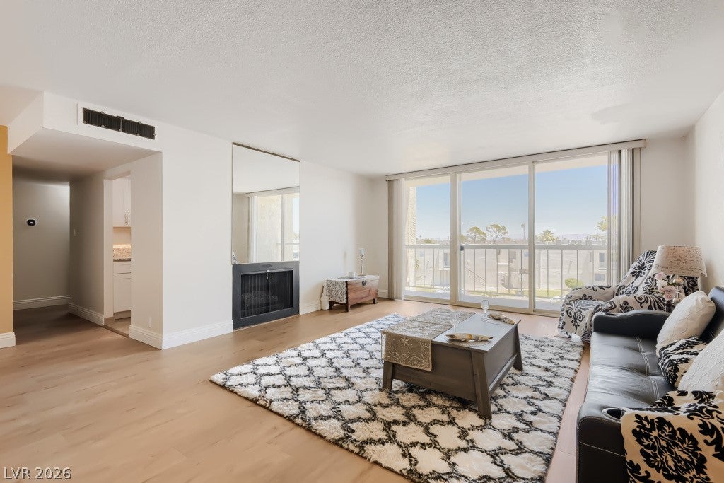 750 S Royal Crest Circle 327