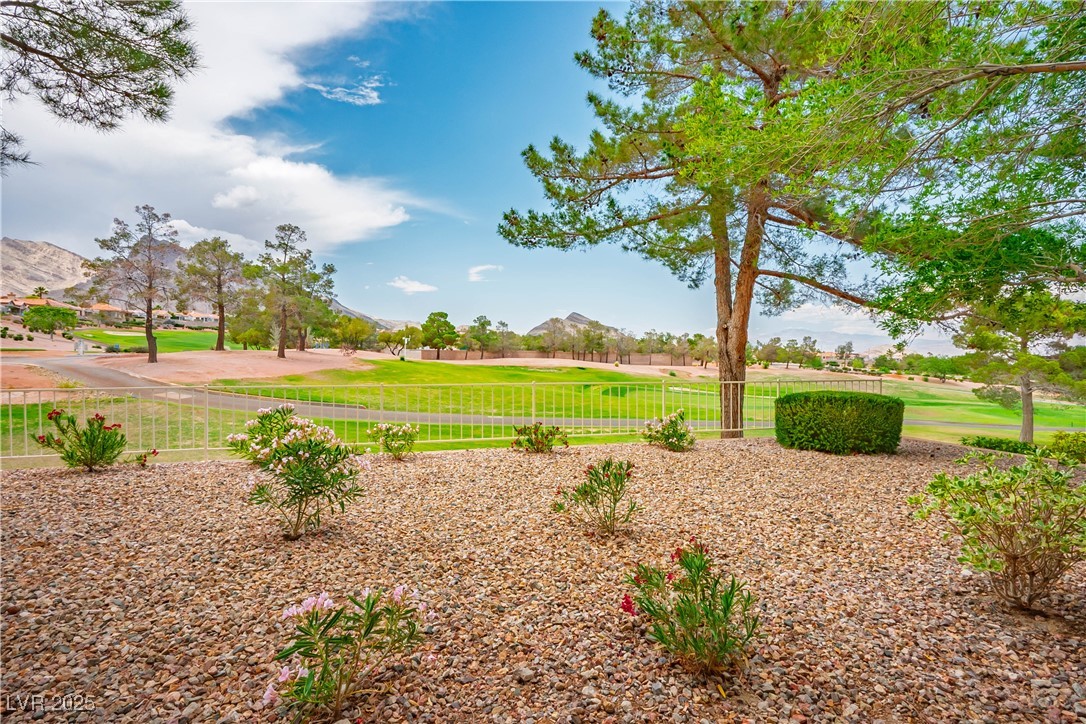 10646 Heritage Hills Drive