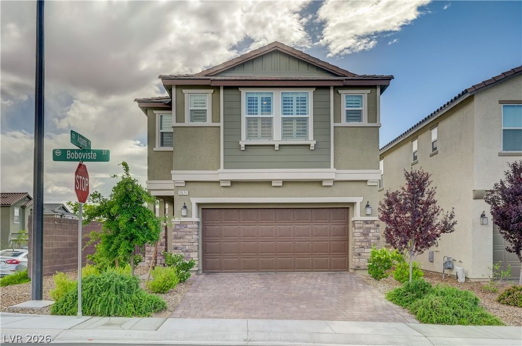 Photo of 2571 Boboviste Street, Henderson, NV 89044 (MLS # 2776759)