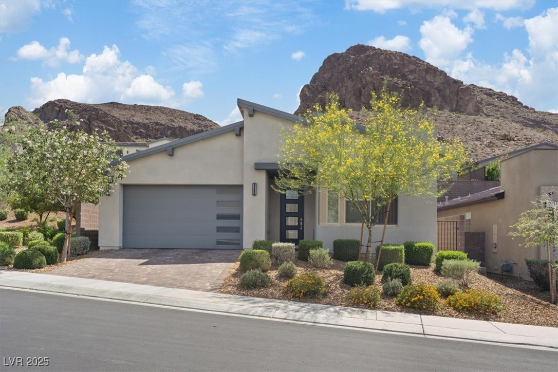1957 Regal Bluff Drive