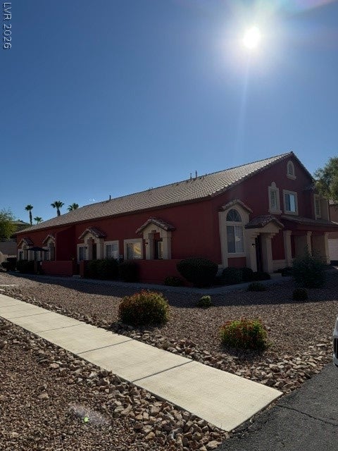 2977 Duxbury Drive