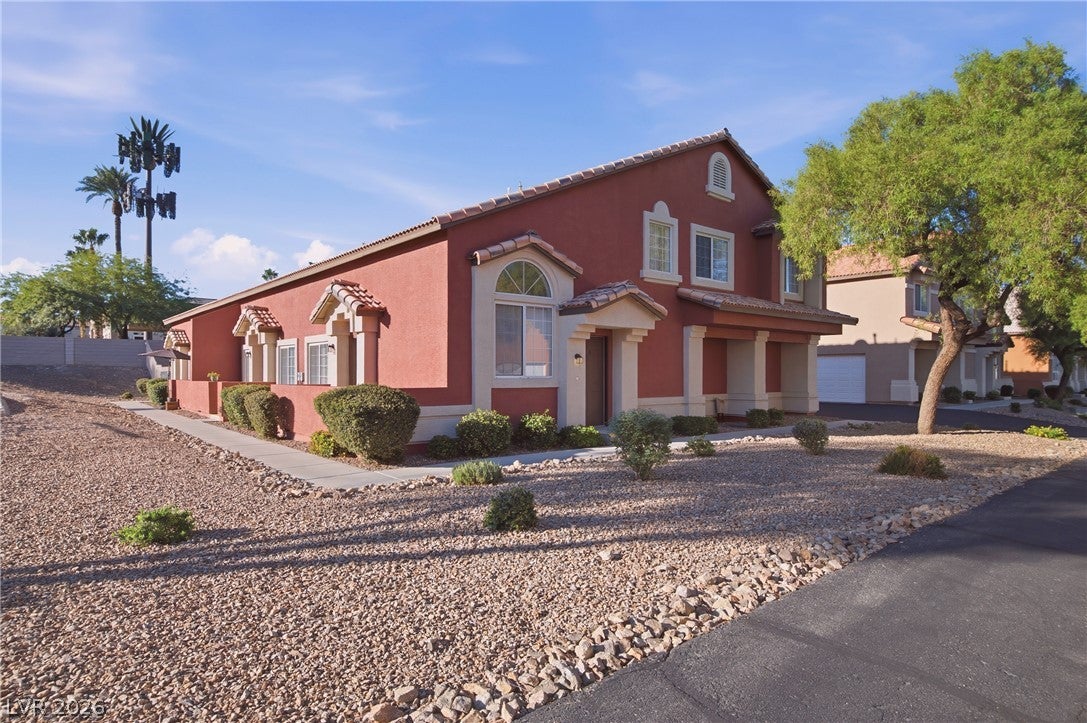 2977 Duxbury Drive