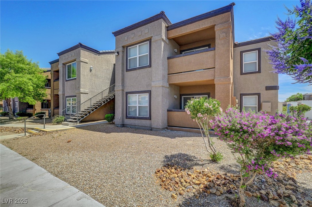 6650 W Warm Springs Road 1083