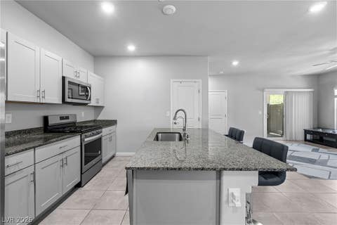 Tiny photo for 530 Ripple Brook Court, Henderson, NV 89044 (MLS # 2802461)