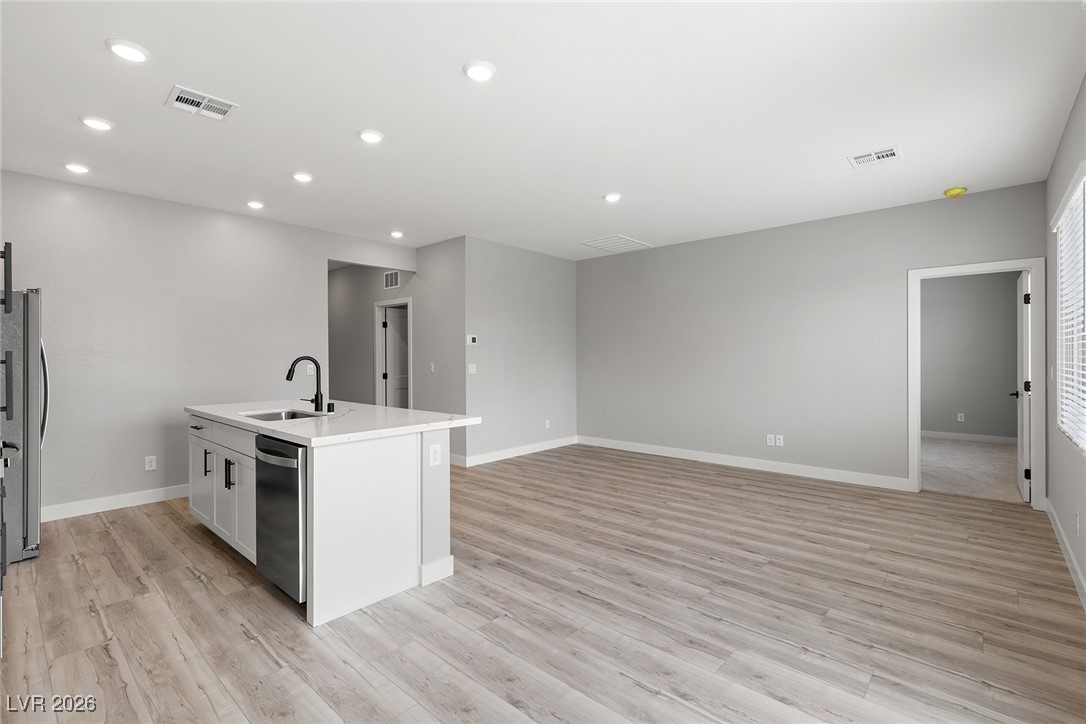 3237 Lunar Crater Street