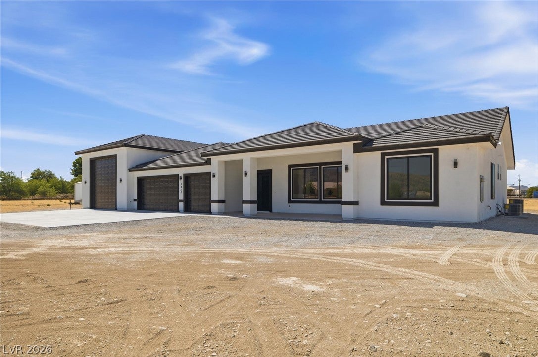 5910 E Kellogg Road