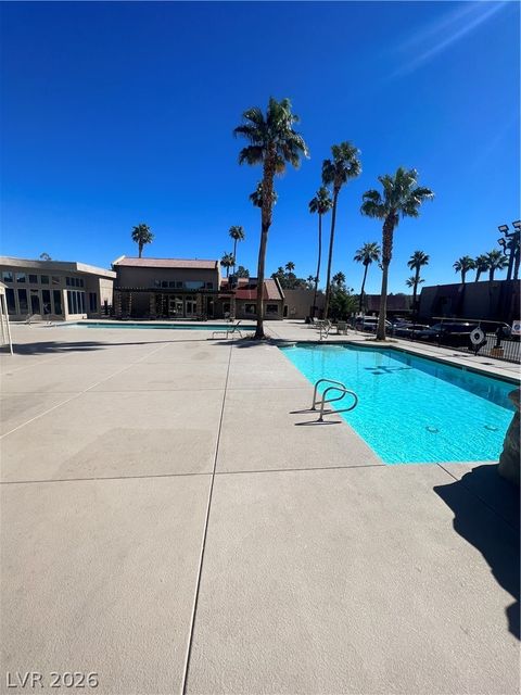 Condo For Sale - 5350 River Glen Drive #298<br/> Las Vegas, NV 89103