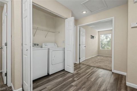 Tiny photo for 958 Medina De Leon Avenue, Henderson, NV 89015 (MLS # 2795544)