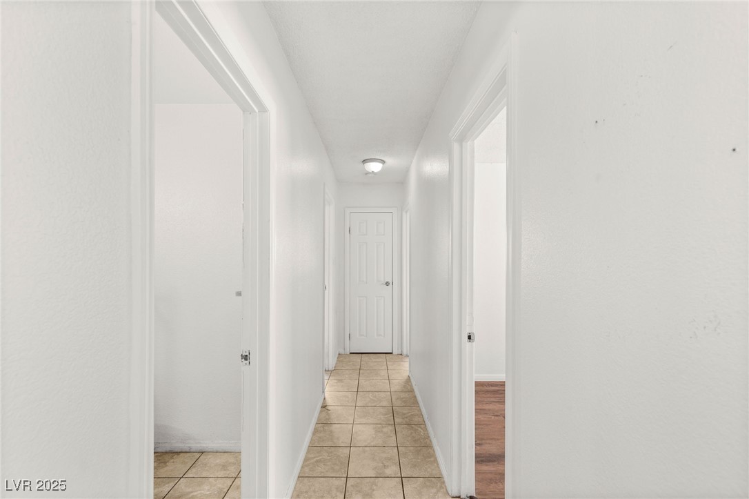 Las Vegas, Nevada 89106, United States, 4 Bedrooms Bedrooms, ,2 BathroomsBathrooms,Residential,Active,185768