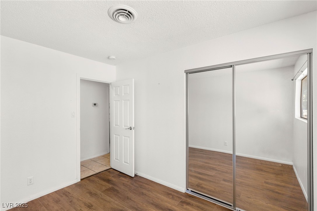 Las Vegas, Nevada 89106, United States, 4 Bedrooms Bedrooms, ,2 BathroomsBathrooms,Residential,Active,185768