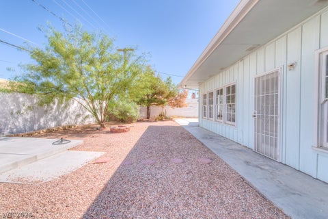 Tiny photo for 709 Park Paseo, Las Vegas, NV 89104 (MLS # 2790691)