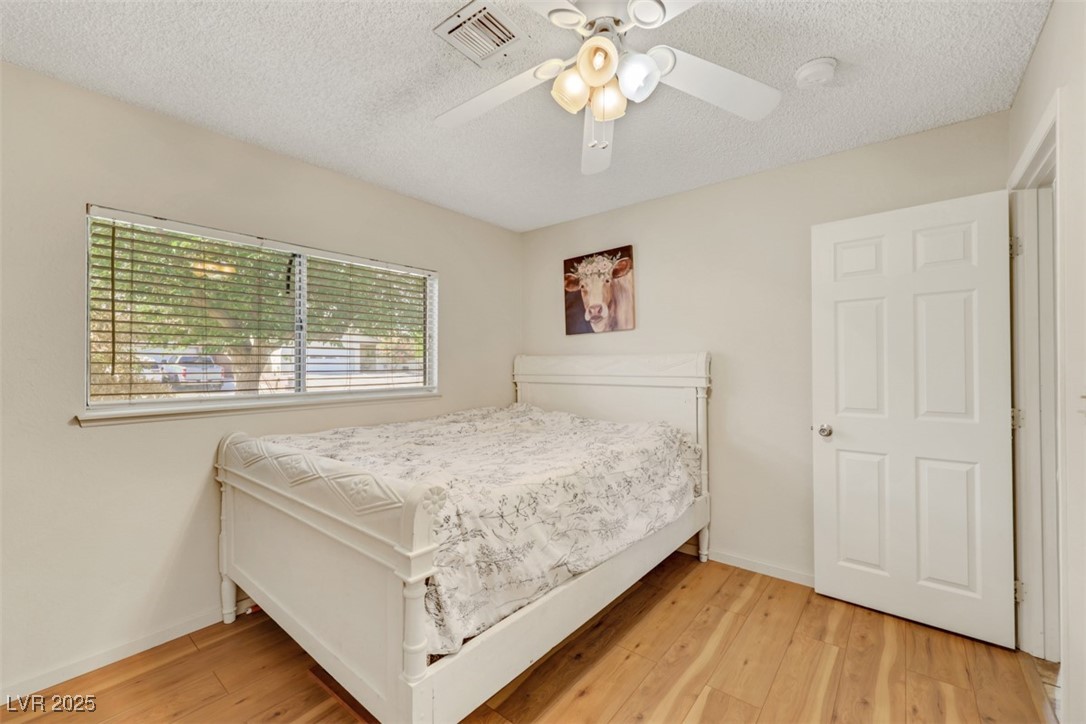 423 Golden Valley Drive, Henderson, Nevada image 20